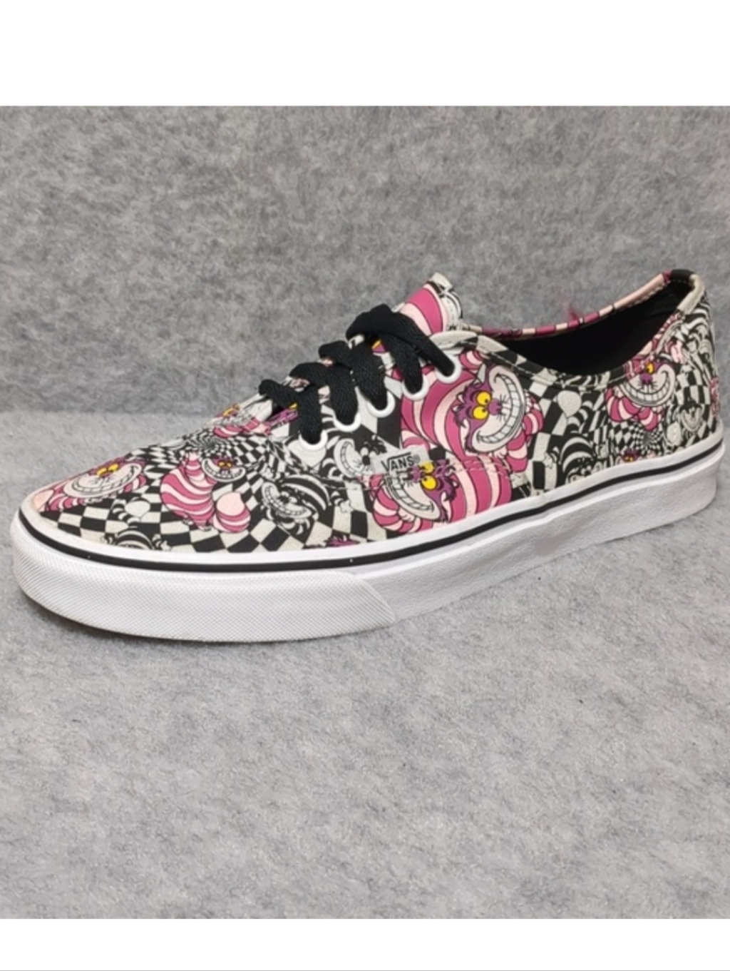 Vans Off The Wall Men X Disney Alice In Wonderlands Cheshire Cat Size 10m